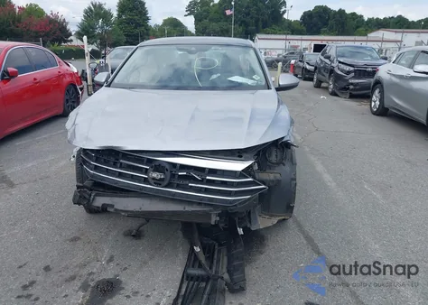 2021 Volkswagen Jetta 1.4T Sel z USA, uszkodzony, nr VIN 3VWE57BU2MM036451